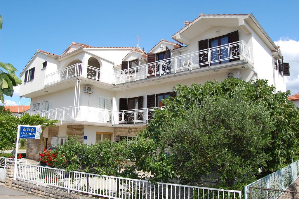 Apartments Bojanic Vodice Exterior photo