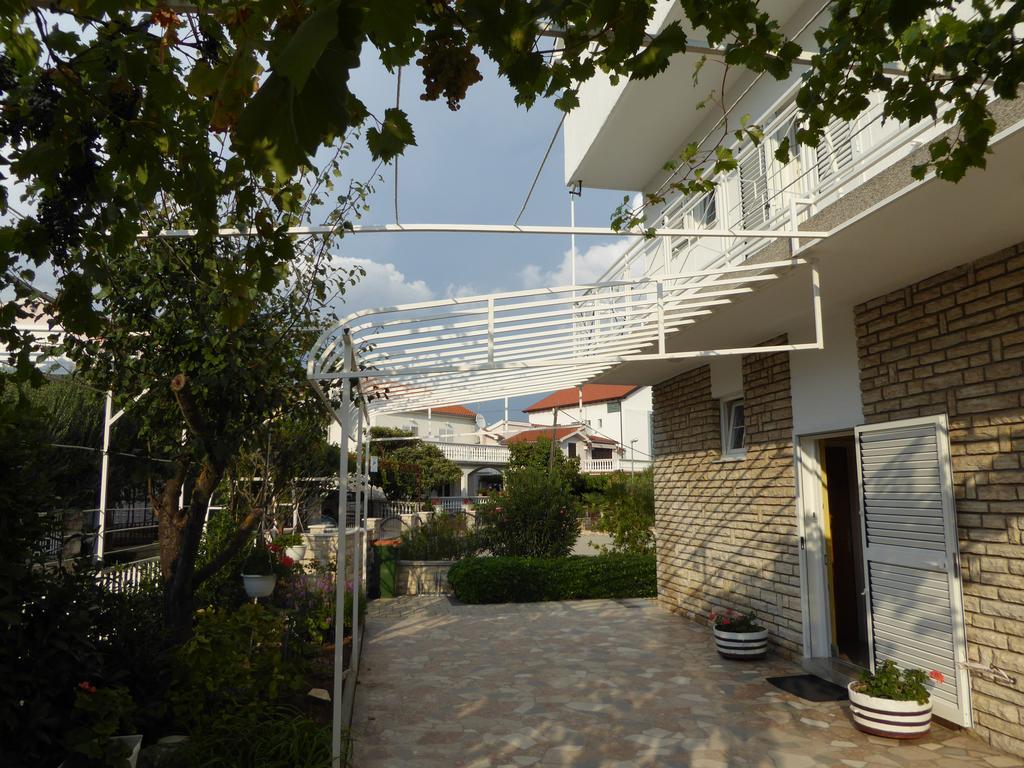 Apartments Bojanic Vodice Exterior photo